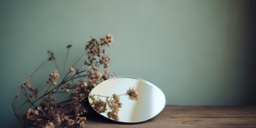 苦情的眷恋究竟是哪首歌？