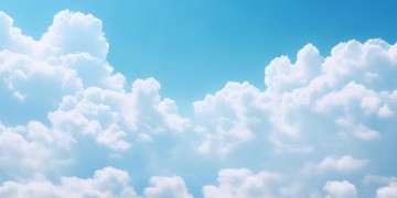 白云飘在蓝天里究竟是什么歌？
